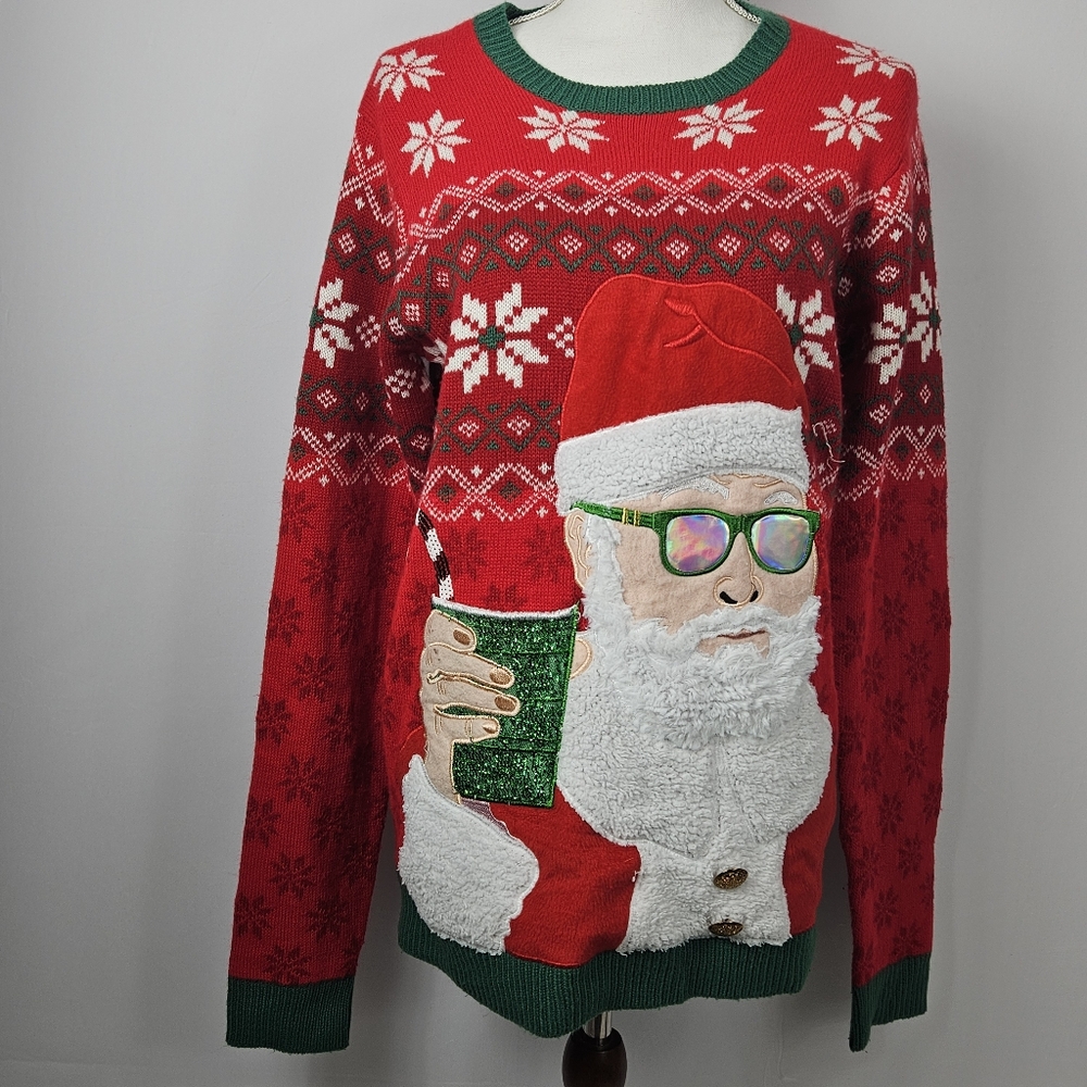 Holiday time Santa Claus cup holding sweater size medium